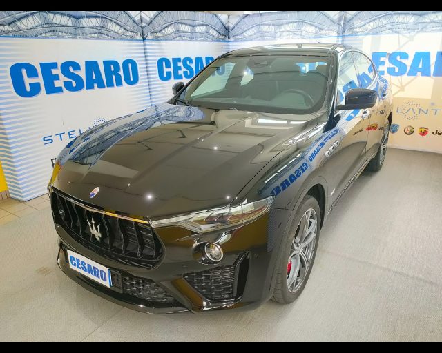 Maserati Levante 3.0 V6 Gransport 275cv auto - foto 2 di 4