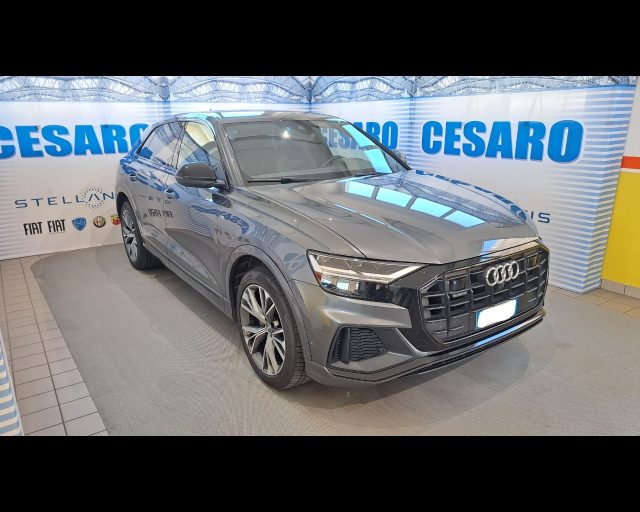 Audi Q8 50 3.0 tdi mhev Sport quattro tiptronic usato a PONT-SAINT-MARTIN