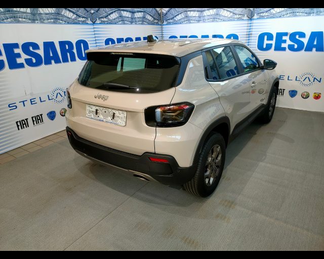 Jeep Avenger 1.2 turbo Longitude fwd 100cv - foto 3 di 4