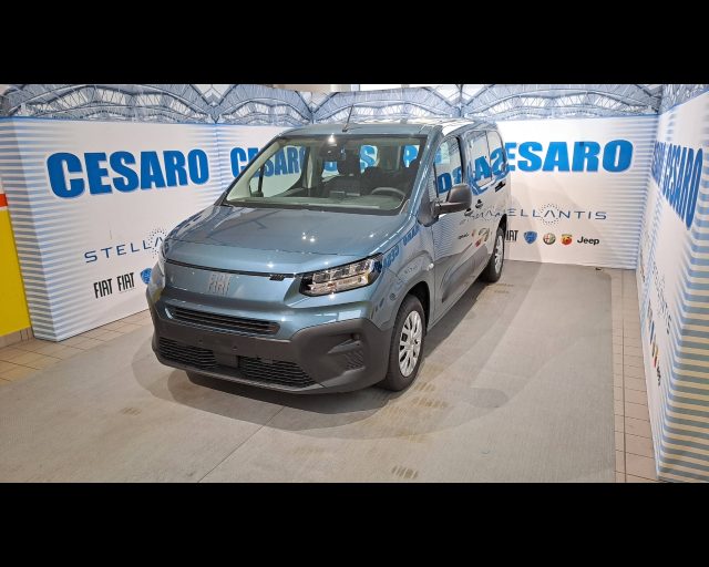 Fiat Doblo Passo Lungo 1.5 d 130cv auto - foto 2 di 4