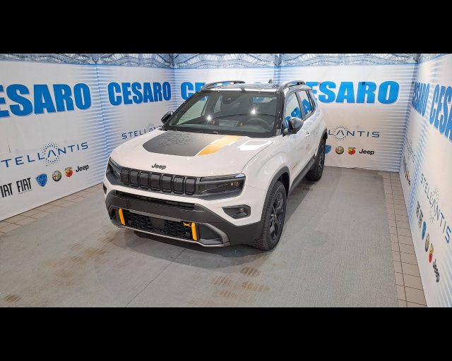 Jeep Avenger 4xe 1.2 turbo e-hybrid The North Face 4xe 145cv e - foto 2 di 4