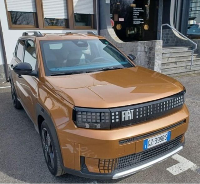 Fiat Grande Panda 44 kWh La Prima usato a PONT-SAINT-MARTIN