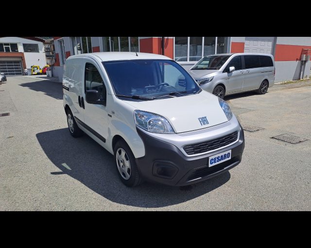 Fiat Fiorino cargo 1.3 mjt 95cv SX E6d-final-DETAX usato a PONT-SAINT-MARTIN