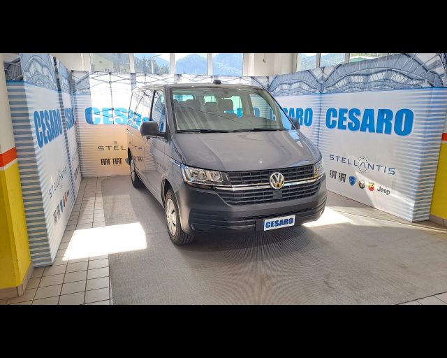 Volkswagen T6.1 Transporter 9 POSTI 2.0 tdi 110cv Business p.c.M1-DETAX usato a PONT-SAINT-MARTIN