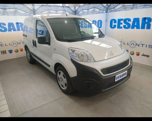 Fiat Fiorino Cargo 1.3 mjt 95cv SX E6d-final-DETAX usato a PONT-SAINT-MARTIN