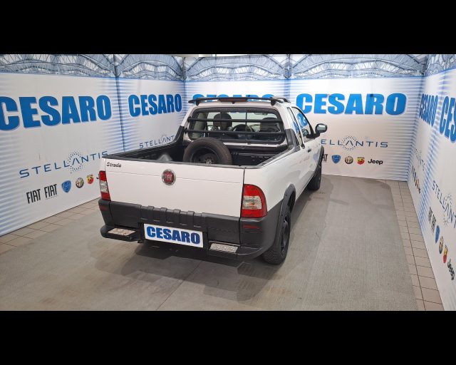 Fiat Strada 1.3 mjt 16v 85cv cab.lunga - foto 3 di 4