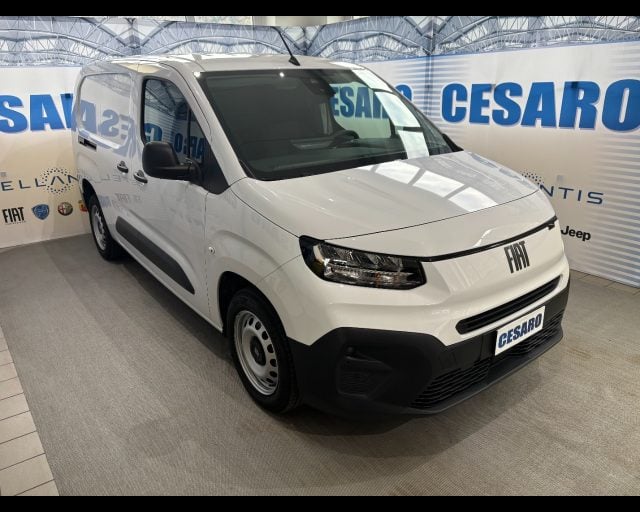 Fiat Doblo van XL 1.5 diesel 130cv-DETAX, del 2025, 11.779 km, in vendita a Pont-Saint-Martin (AO)