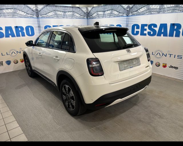 Fiat 600 1.2 hybrid 110cv auto - foto 4 di 4