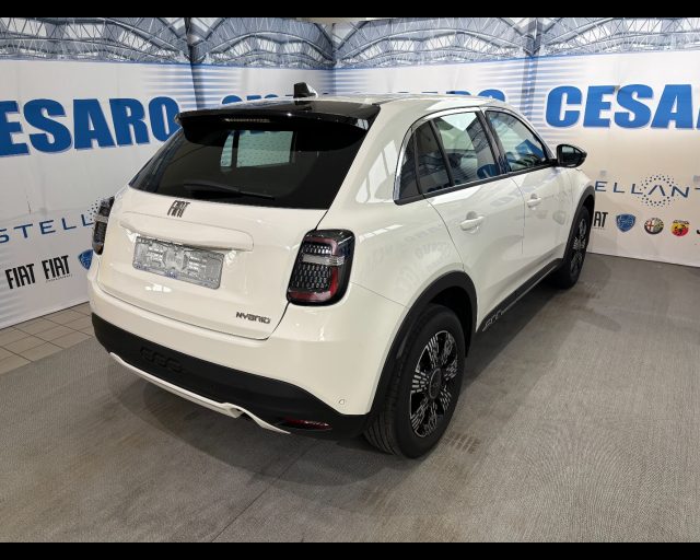 Fiat 600 1.2 hybrid 110cv auto - foto 3 di 4