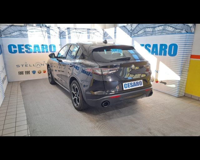 Alfa Romeo Stelvio 2.2 t Sprint Q4 210cv auto - foto 4 di 4