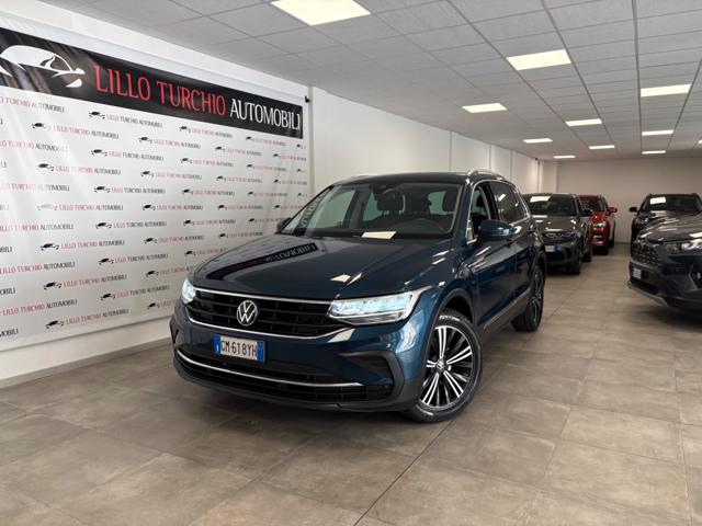 Volkswagen Tiguan 2.0 TDI 150 CV SCR DSG Life usato a TORINO
