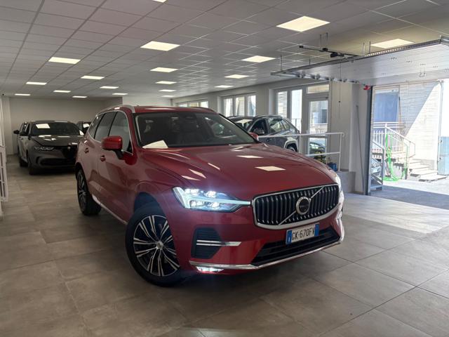 Volvo XC60 B5 AWD automatico Ultimate Bright - foto 3 di 4