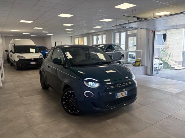 Fiat 500e Berlina 42 kWh La Prima FULL LED - foto 3 di 4
