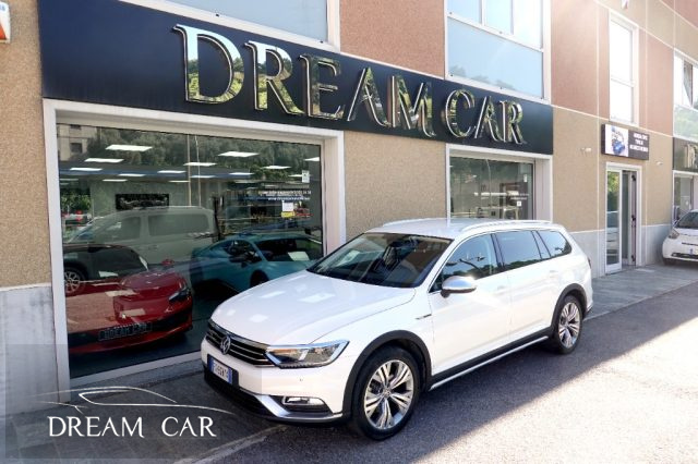 Volkswagen Passat Alltrack 2.0 TDI 190 CV 4MOTION DSG BMT usato a SAVONA