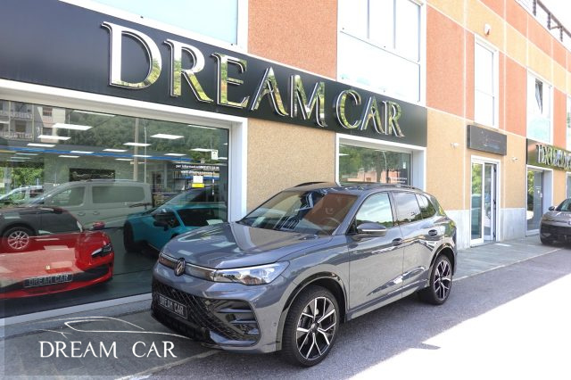 Volkswagen Tiguan 2.0 TDI 193 CV DSG 4MOTION R-Line Plus-TETTO-GANC usato a SAVONA
