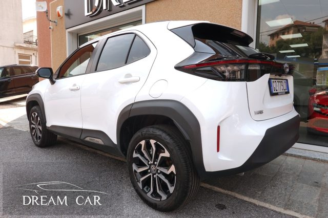 Toyota Yaris Cross 1.5 Hybrid 130 CV 5p. HEV TREND UNIPRO - foto 3 di 4