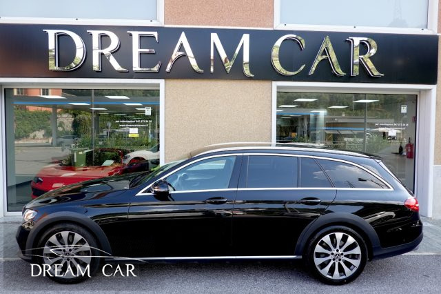 Mercedes-Benz E 350 d S.W. 4Matic Sport All-Terrain - foto 2 di 16