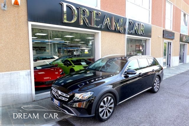 Mercedes-Benz E 350 d S.W. 4Matic Sport All-Terrain, del 2018, 173.941 km, in vendita a Savona (SV)