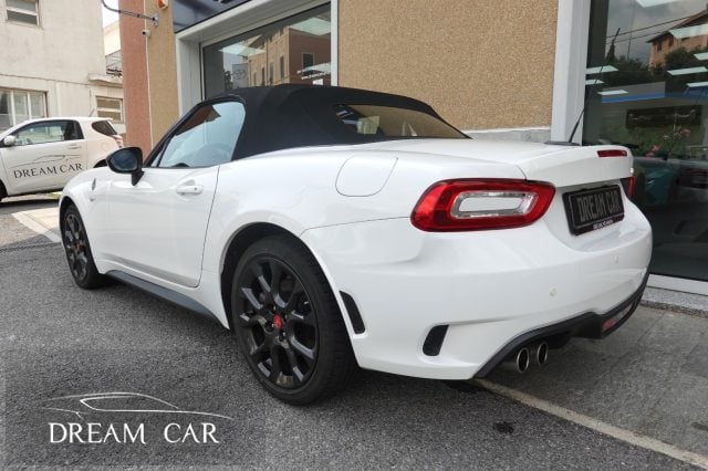 Abarth 124 Spider 1.4 Turbo MultiAir 170 CV 70th ANNIVERSARY - foto 2 di 4