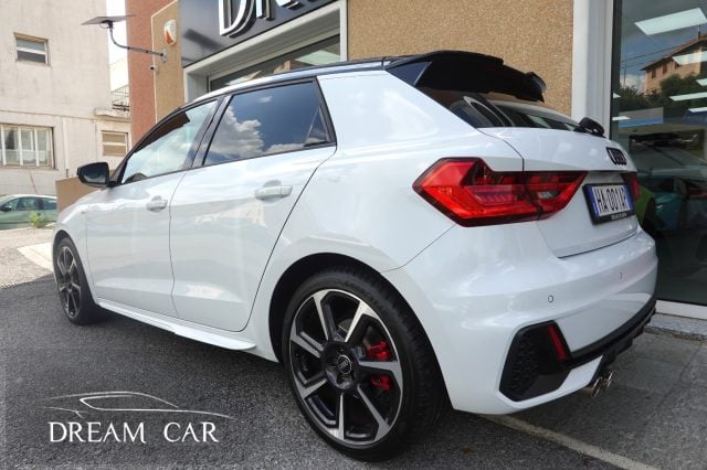 Audi A1 SPB 40 TFSI S-tronic S-line edition - foto 3 di 4