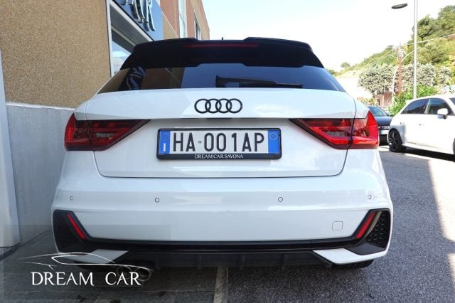 Audi A1 SPB 40 TFSI S-tronic S-line edition - foto 4 di 4