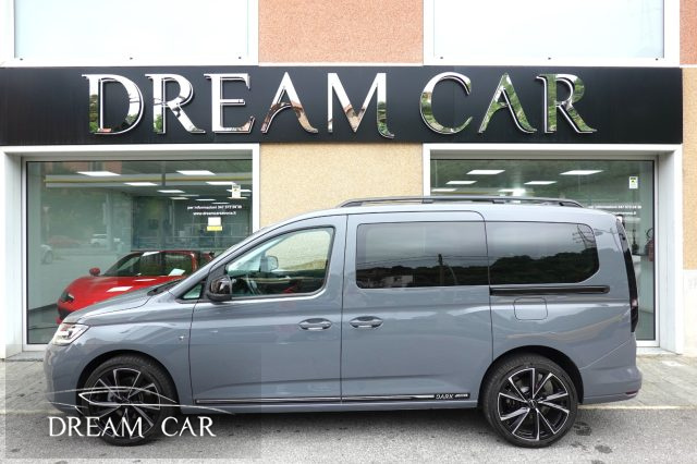 Volkswagen Caddy 2.0 TDI 122 CV DSG Style Maxi 7 POSTI DARK LABEL - foto 2 di 4
