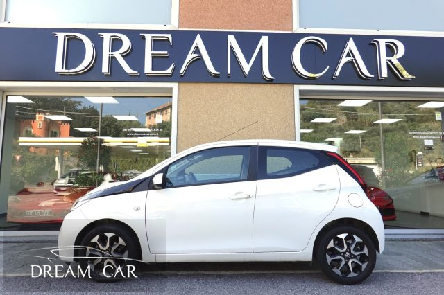 Toyota Aygo 1.0 VVT-i 72 CV 5 porte x-play MMT AUTOMATICA usato a SAVONA