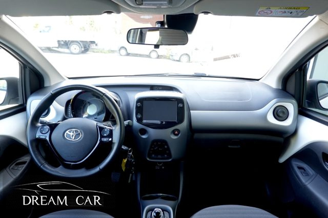 Toyota Aygo 1.0 VVT-i 72 CV 5 porte x-play MMT AUTOMATICA usato a SAVONA