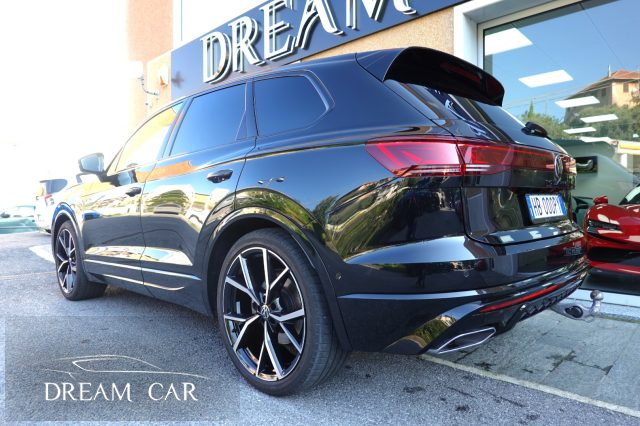 Volkswagen Touareg 3.0 V6 TDI SCR R-Line CERCHI DA 22"-GANCIO TRAINO - foto 3 di 4