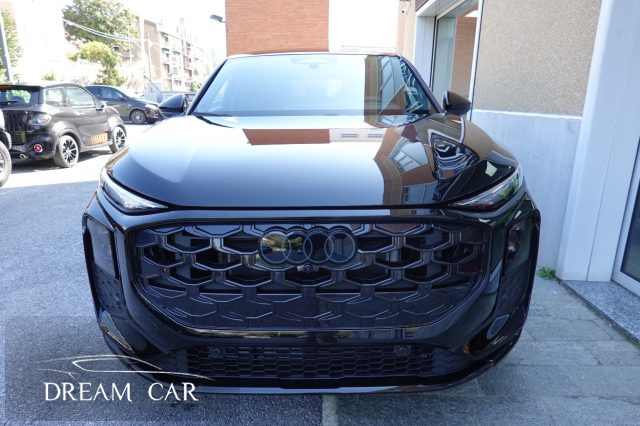 Audi Q3 SPB TDI 110 kW S-tronic S-Line FULL OPTIONALS, del 2026, 1.084 km, in vendita a Savona (SV)