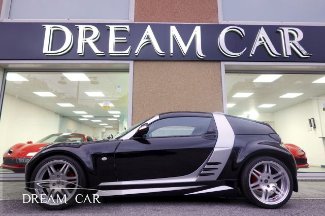 smart roadster 700 PASSION PELLE-CERCHI BRABUS-SCARICO-PORTE ALA - foto 2 di 4