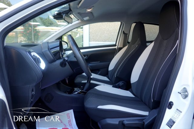 Peugeot 108 VTi 68 5 porte Collection UNICOPROPRIETARIO usato a SAVONA