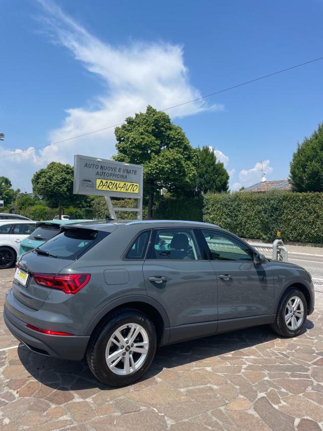 Audi Q3 35 TDI S tronic Business - foto 3 di 4