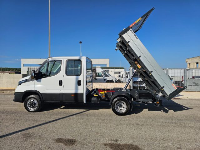 Iveco Daily 35C14H passo 3450 quad-tor RG RIBALTABILE TRILATER usato a MARUGGIO