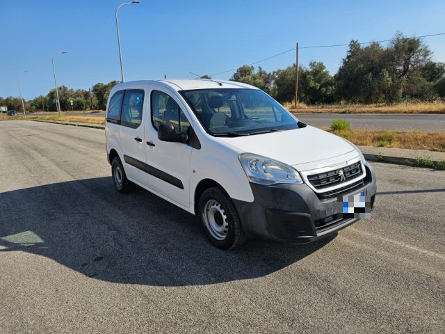 Peugeot Partner TEPEE 1.6 BLUEHDI 75CV ACCESS MIX 5 POSTI N1 - foto 3 di 4
