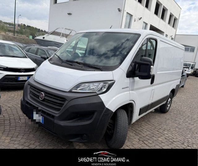 Fiat Ducato 28 2.3 MJT 120CV PC-TN Furgone usato a MARUGGIO