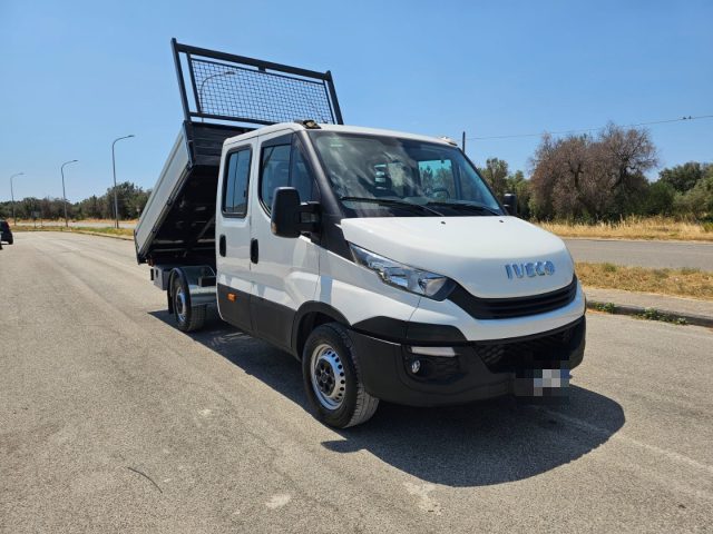 Iveco Daily 35S12 2.3 HPT PASSO 3450 RIBALTABILE TRILATERALE - foto 3 di 4