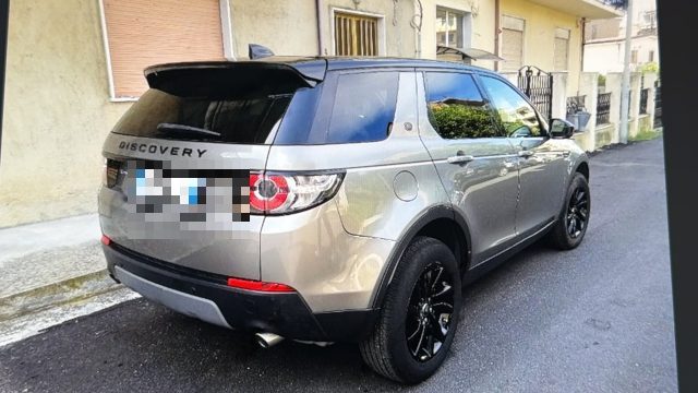 Land Rover Discovery Sport 2.0 TD4 180 CV SE 4WD AUTOVETTURA IVA ESPOSTA - foto 3 di 4