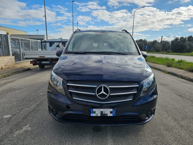 Mercedes-Benz Vito 2.0 119CDI 4x4 PL Tourer Select Extra-Long 9 POSTI - foto 2 di 4