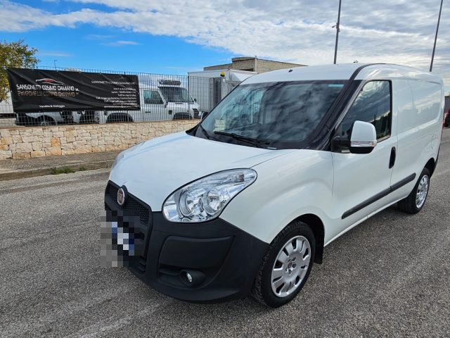 Fiat Doblo Doblò 1.6 MJT 105CV PC-TN Cargo SX usato a MARUGGIO
