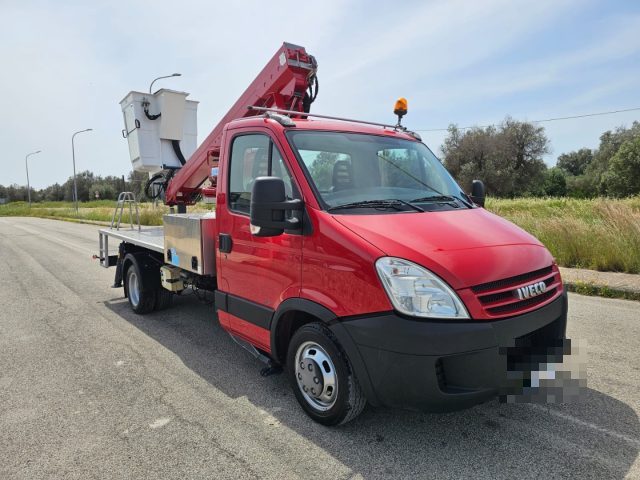 Iveco Daily 35C10 2.3Hpi PM-RG CESTELLO TELESCOPICO COMET - foto 3 di 4