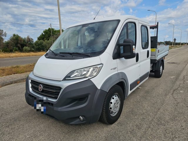 Fiat Ducato 35 2.3 MJT 130CV MAXI CASSONE FISSO E GRU FASSI usato a MARUGGIO