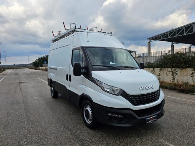 Iveco Daily 35S12V 2.3 HPT PM-TM Furgone ALLESTITO OFFICINA - foto 4 di 4