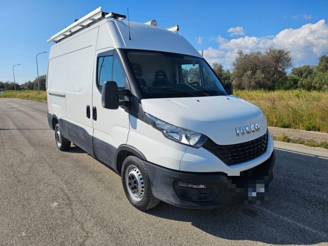 Iveco Daily 35S12V 2.3 HPT PM-TM Furgone ALLESTITO OFFICINA - foto 4 di 4