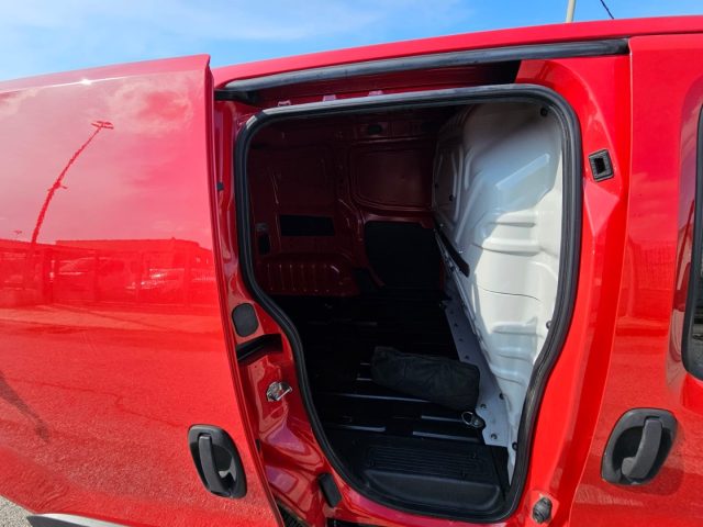 Fiat Fiorino 1.3 MJT 95V Furgone Adventure E5+ - foto 4 di 4