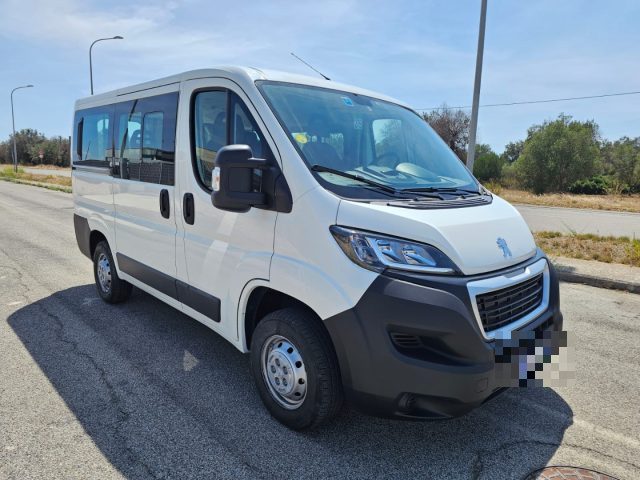 Peugeot Boxer 330 2.0 BlueHDi 110CV PC-TN Combi Comfort 9 POSTI - foto 3 di 4