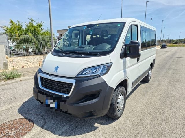 Peugeot Boxer 330 2.0 BlueHDi 110CV PC-TN Combi Comfort 9 POSTI usato a MARUGGIO