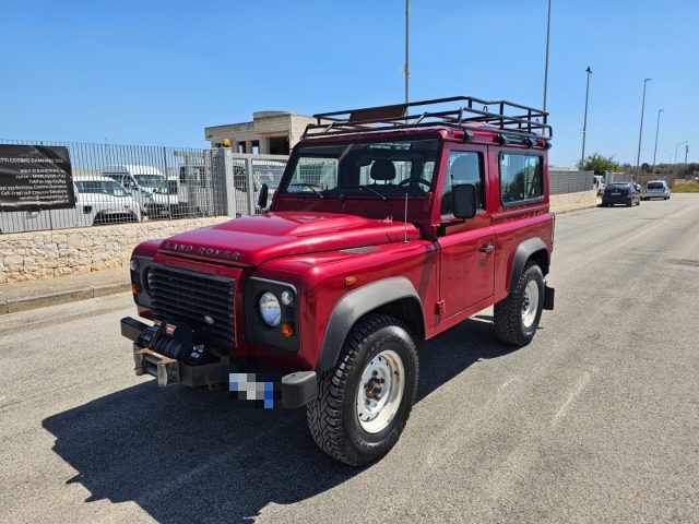 Land Rover Defender 90 2.2 TD4 Station Wagon 4 posti N1 usato a MARUGGIO