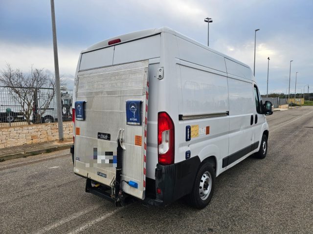 Fiat Ducato 35 2.3 MJT 160CV PM-TM Furgone con SPONDA - foto 2 di 4
