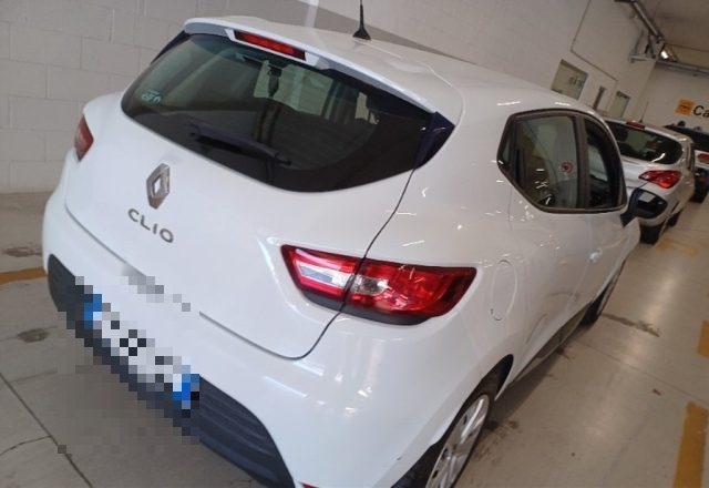 Renault Clio TCe 90 CV ENERGY GPL Life AUTOVETTURA - foto 3 di 9